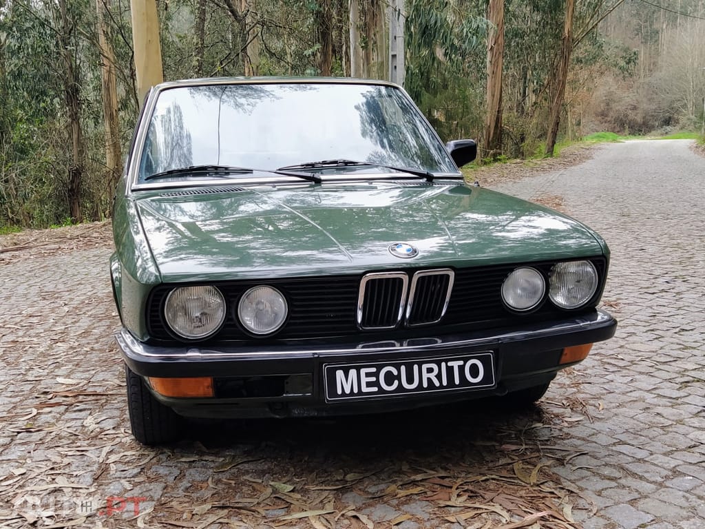 BMW 520 i E28