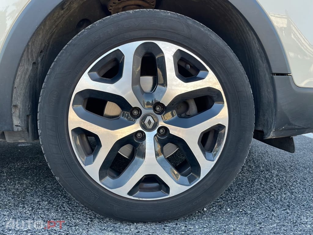 Renault Captur 1.2 TCe Exclusive XMOD EDC