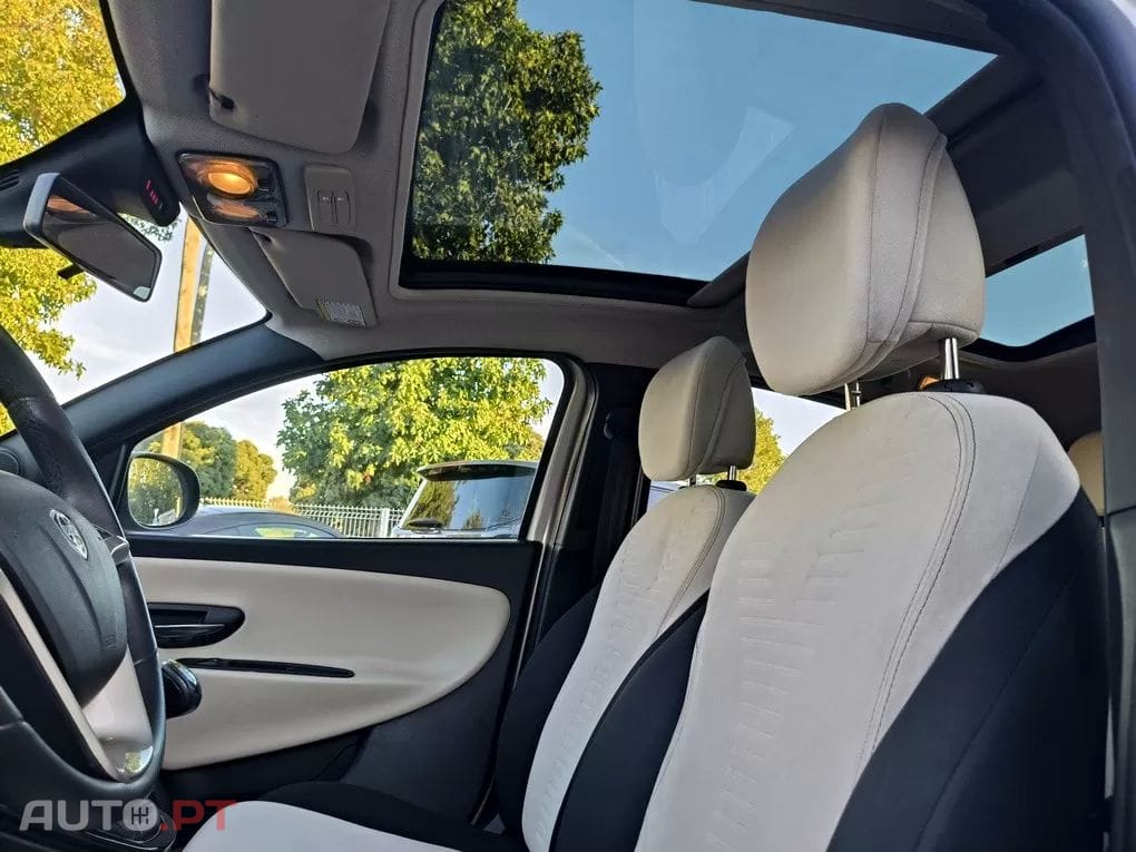 Lancia Ypsilon 1.2 S&S Fashion