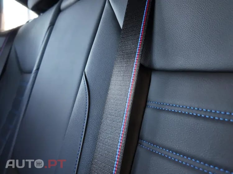 BMW i4 M50 Pack Desportivo M Pro