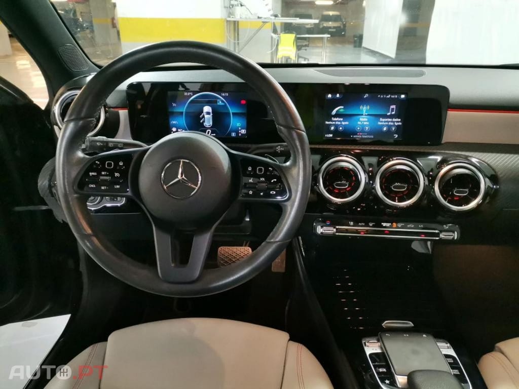 Mercedes-Benz A 180 d Style Aut