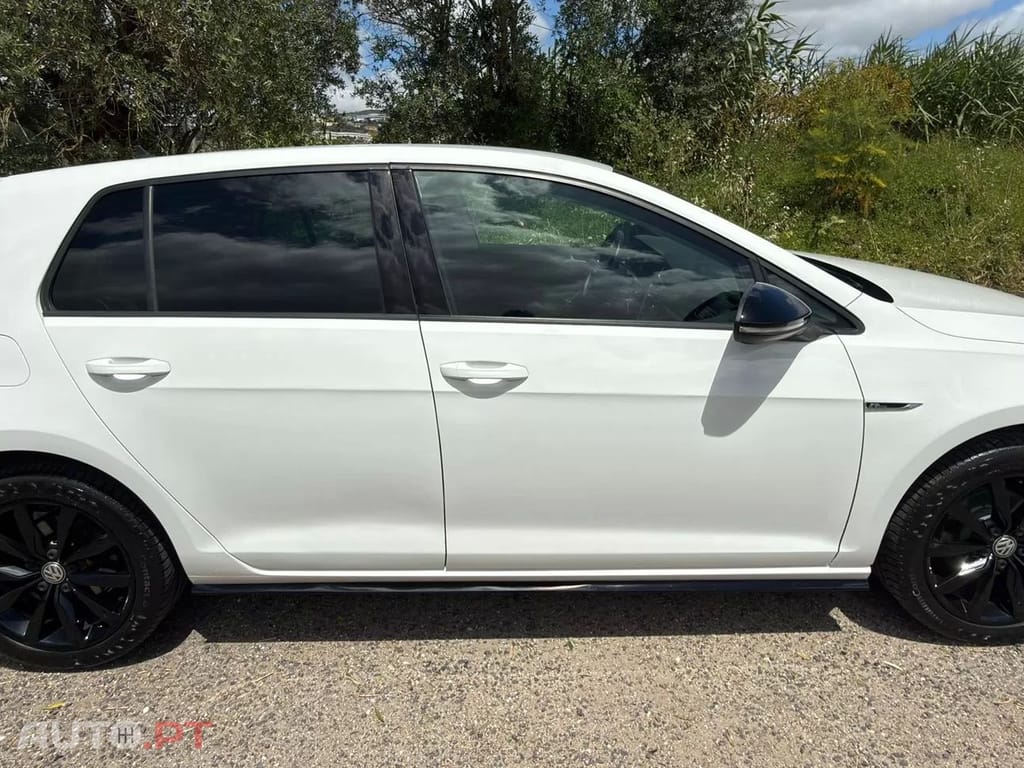 Volkswagen Golf 1.0 TSI R-Line