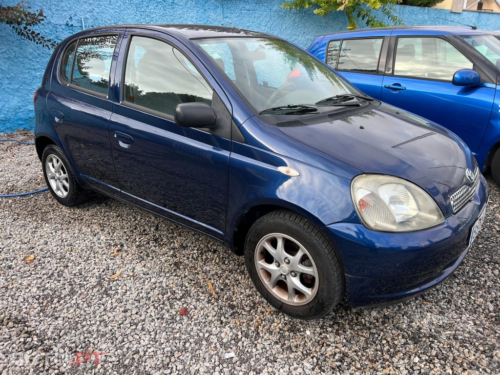 Toyota Yaris 1.0 Luna