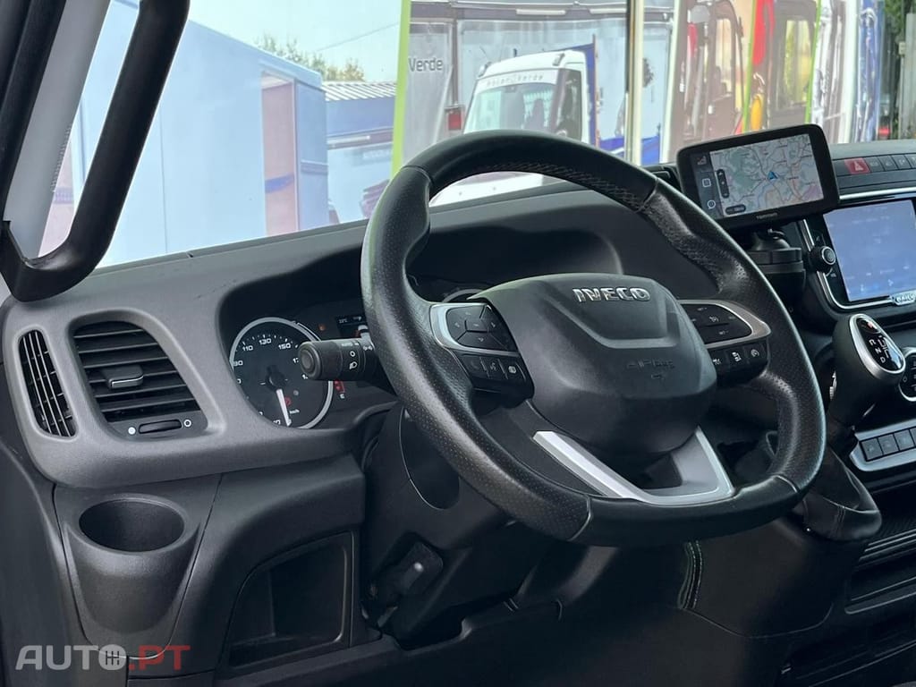 Iveco Daily 35 - 180 CAIXA AUTOMATICA