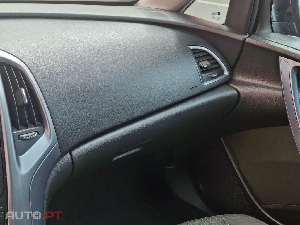 Opel Astra Sports sedan 1.3 cdti ecoflex2