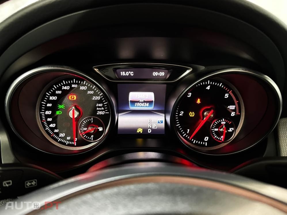 Mercedes-Benz CLA 200 d 4Matic 7G-DCT UrbanStyle Edition