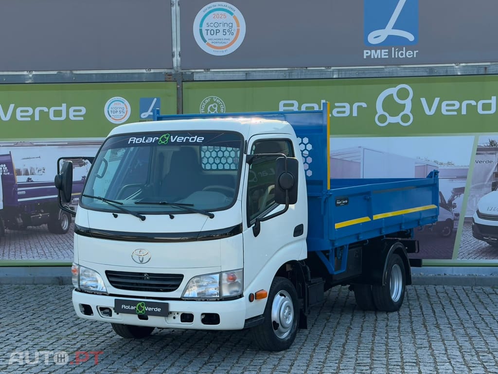 Toyota Dyna 3.0 D4D BASCULA