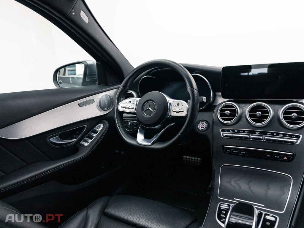 Mercedes-Benz C 300 e AMG Line