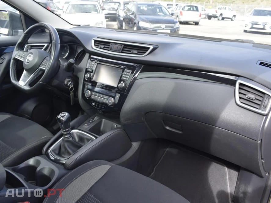 Nissan Qashqai 1.5 dCi N-Connecta Business