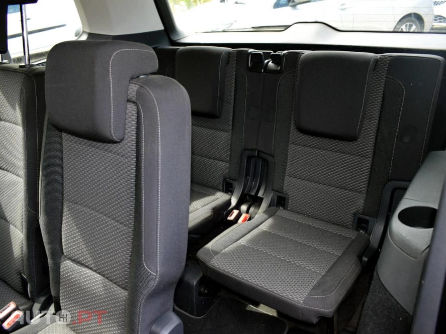 Volkswagen Touran 1.6 TDI Confortline