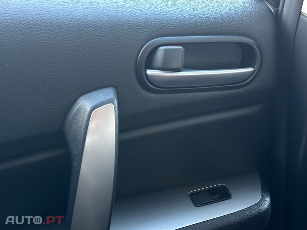 Mazda 6 MZR-CD 2.2 Exclusive +Pele+Bose