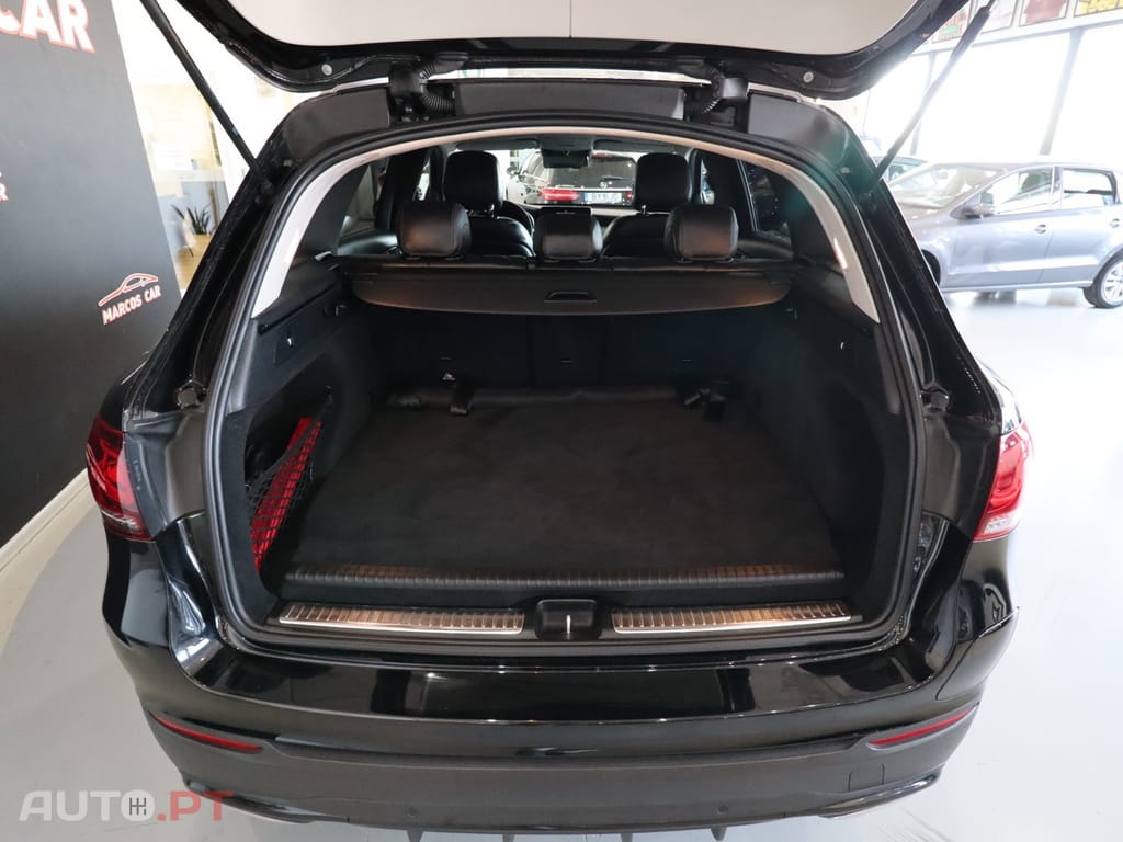 Mercedes-Benz GLC 300 AMG