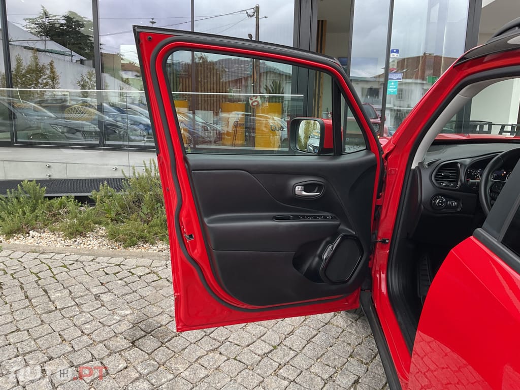 Jeep Renegade 1.0 T Night Eagle