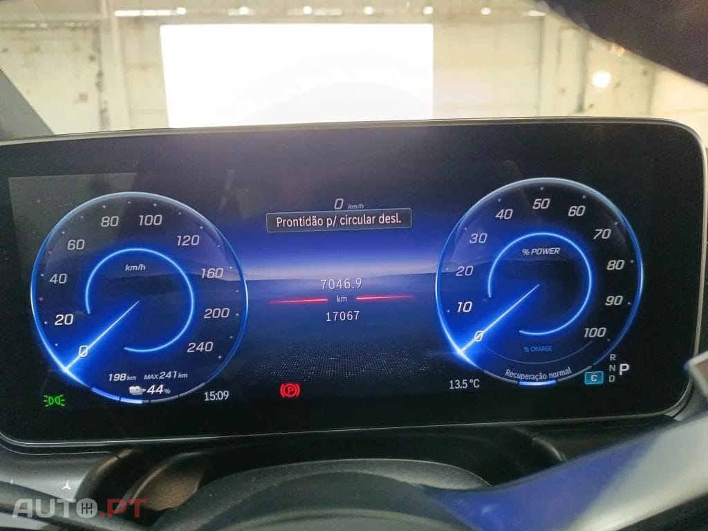 Mercedes-Benz EQE SUV 350+