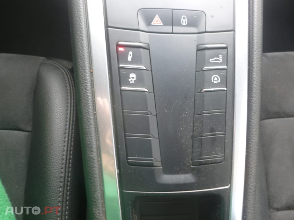 Porsche Cayman 718 2.0