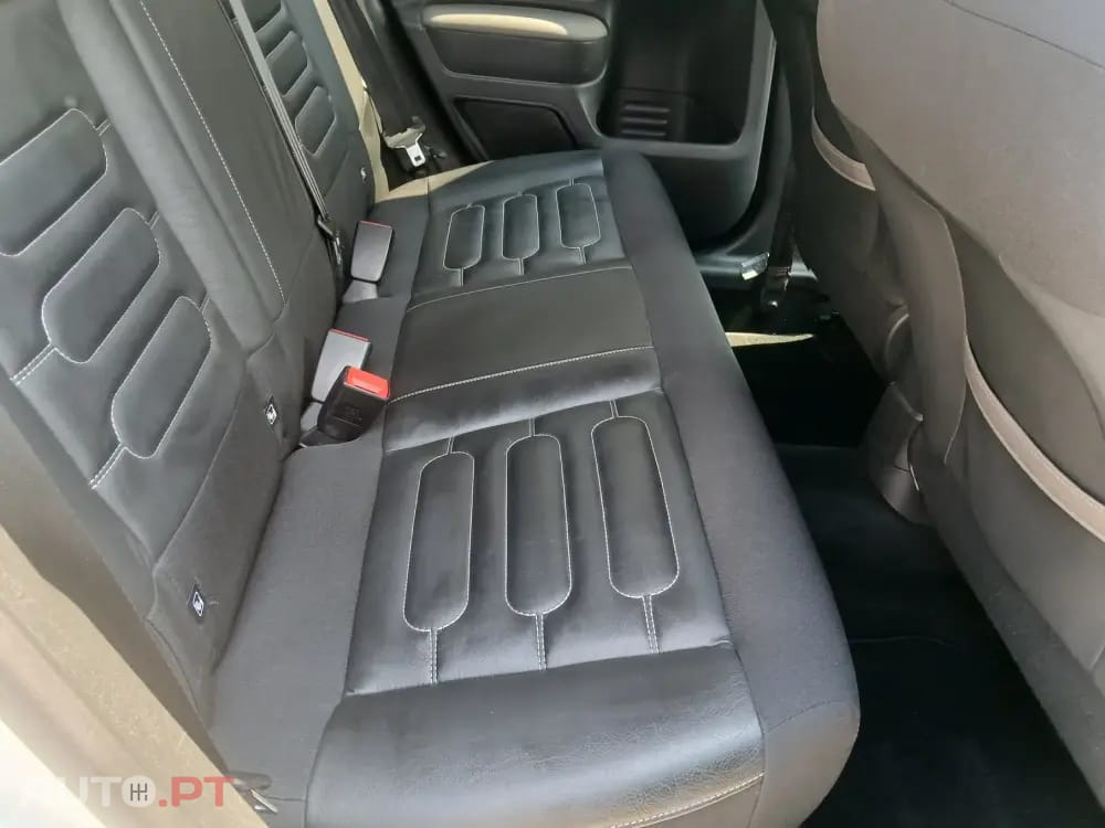 Citroen C4 Cactus Pure Tech e-THP 110 Stop&Start Shine