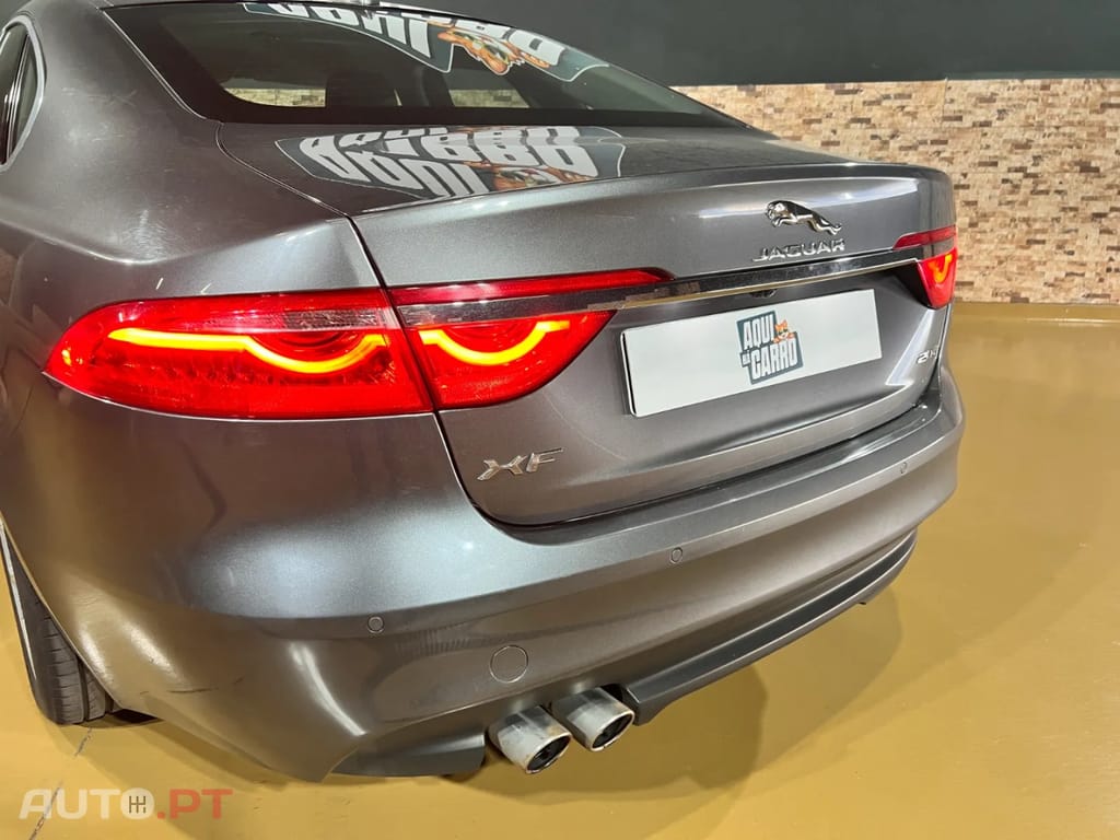 Jaguar XF 2.0 D