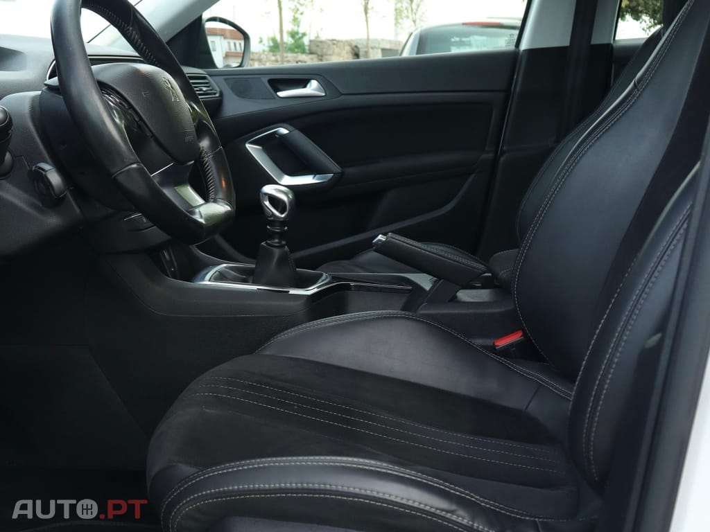 Peugeot 308 1.6 BlueHDi Allure
