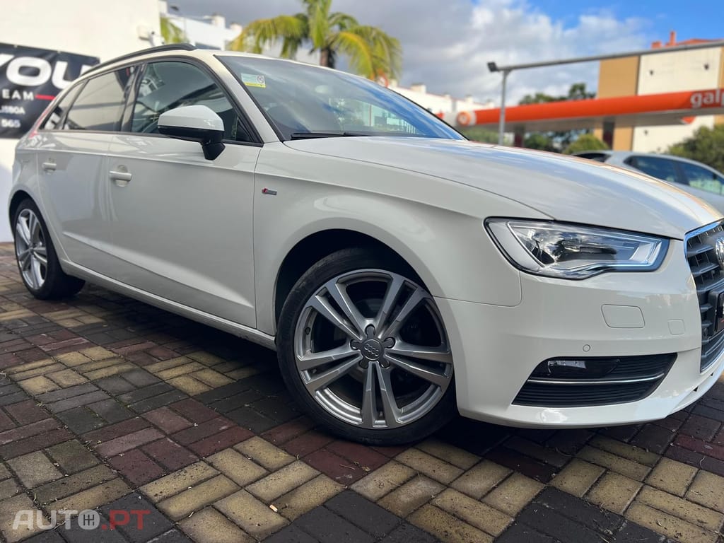 Audi A3 Sportback 1.6 TDi S-line