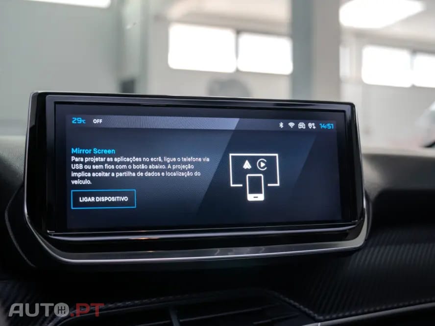 Peugeot 208 1.2 Hybrid Allure e-DCS6