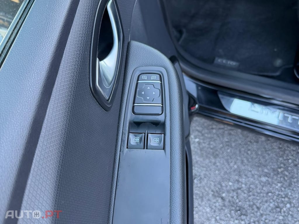 Renault Clio 1.5 dCi Limited