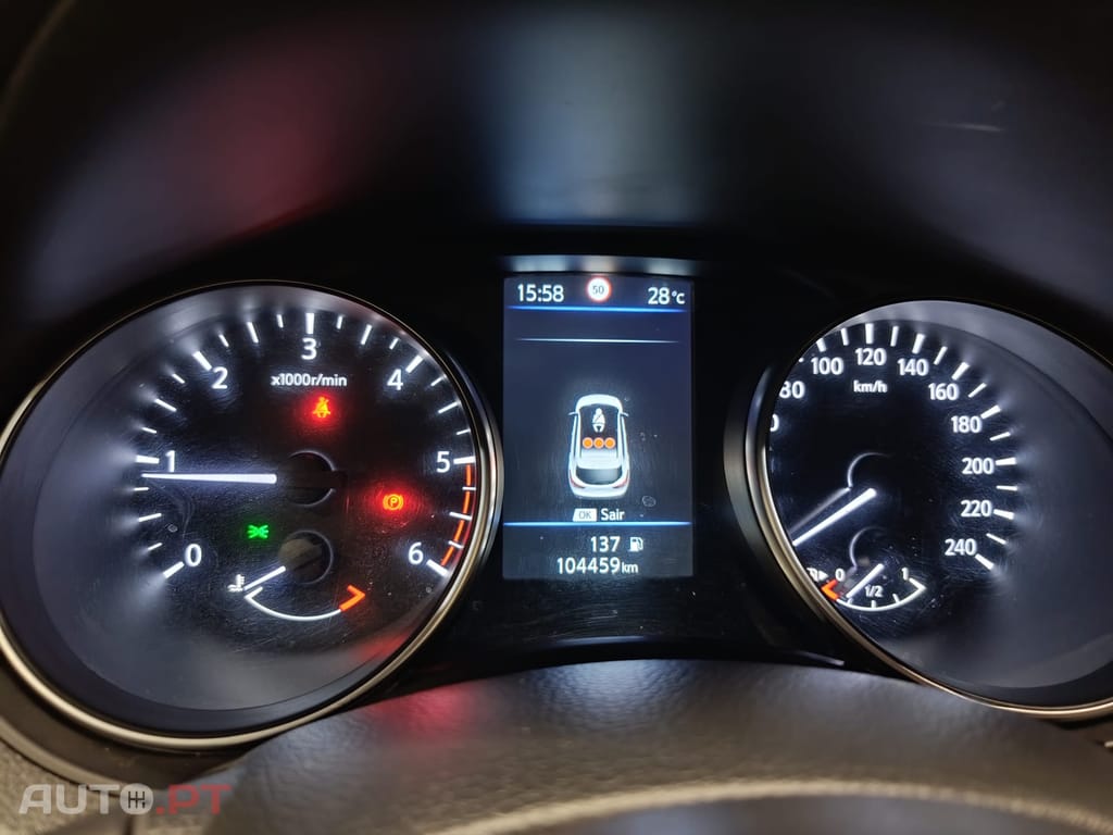 Nissan Qashqai 1.5 DCI N-CONNECTA 18