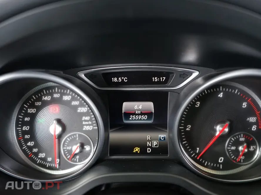 Mercedes-Benz CLA 180 d Shooting Brake AMG Line Aut.