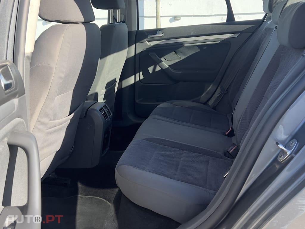 Volkswagen Jetta 1.9 TDi BlueM. Confortline