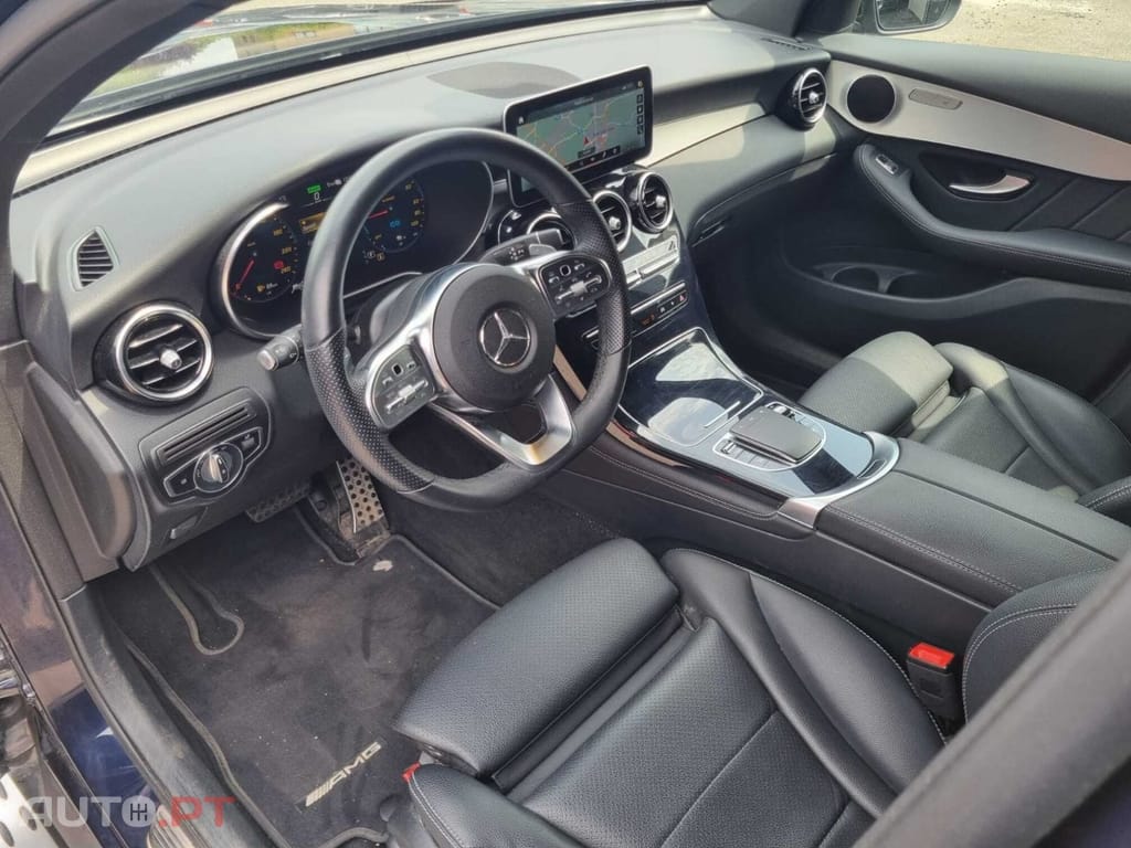 Mercedes-Benz GLC 300 GLC300 DE AMG LINE 4MATIC