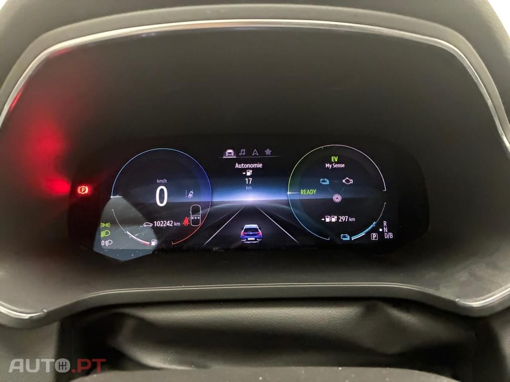 Renault Captur 1.6 E-Tech Plug-In Intens
