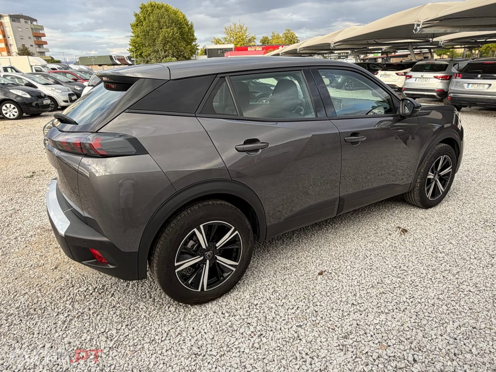 Peugeot 2008 TURBO 100 Style