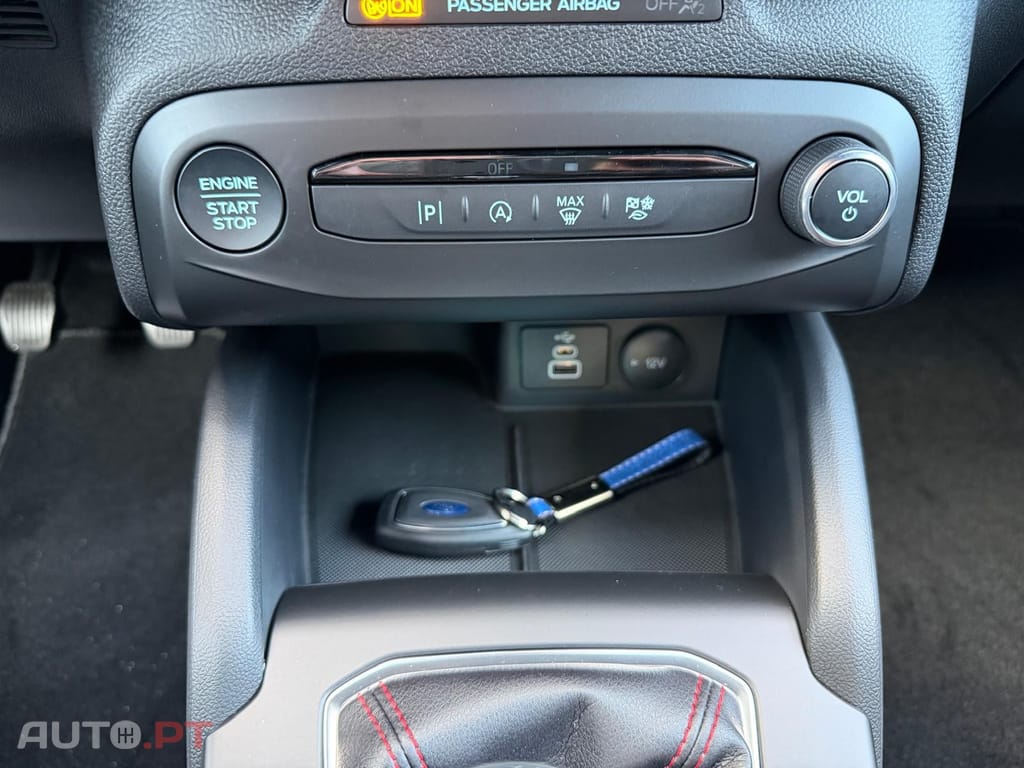 Ford Focus 1.0 EcoBoost MHEV ST-Line