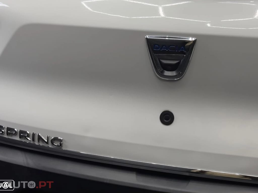 Dacia Spring Comfort Plus — fotografia 17