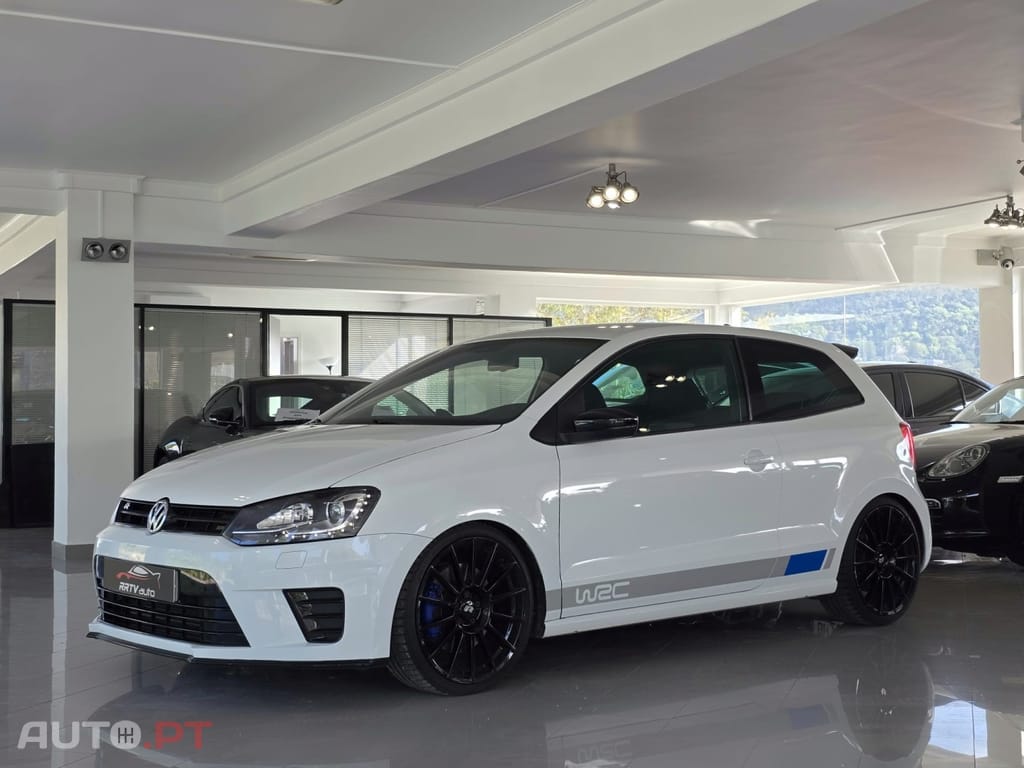 Volkswagen Polo 2.0 TSI R WRC