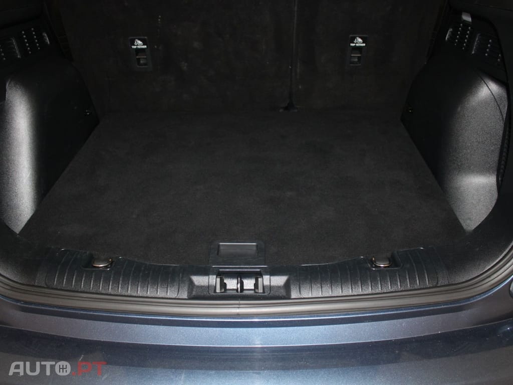 Ford Kuga 1.5 ECOBOOST ST LINE