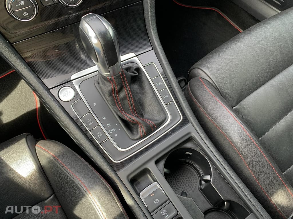 Volkswagen Golf 2.0 TSi GTi DSG Performance