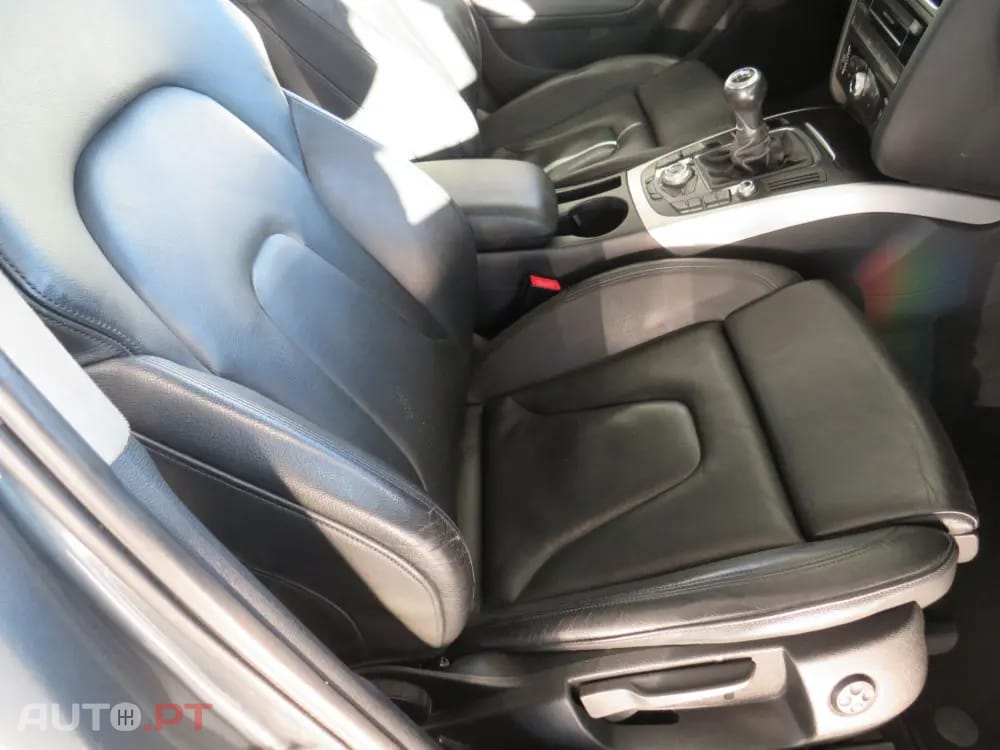 Audi A4 2.0 TDI SPORT