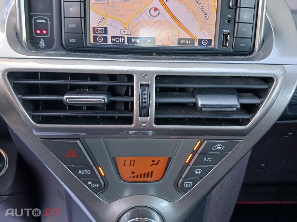 Toyota iQ 1.0 VVT-i Essential+AC