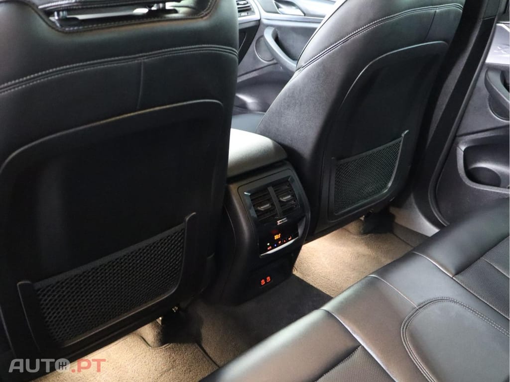 BMW X3 30 e xDrive Pack M