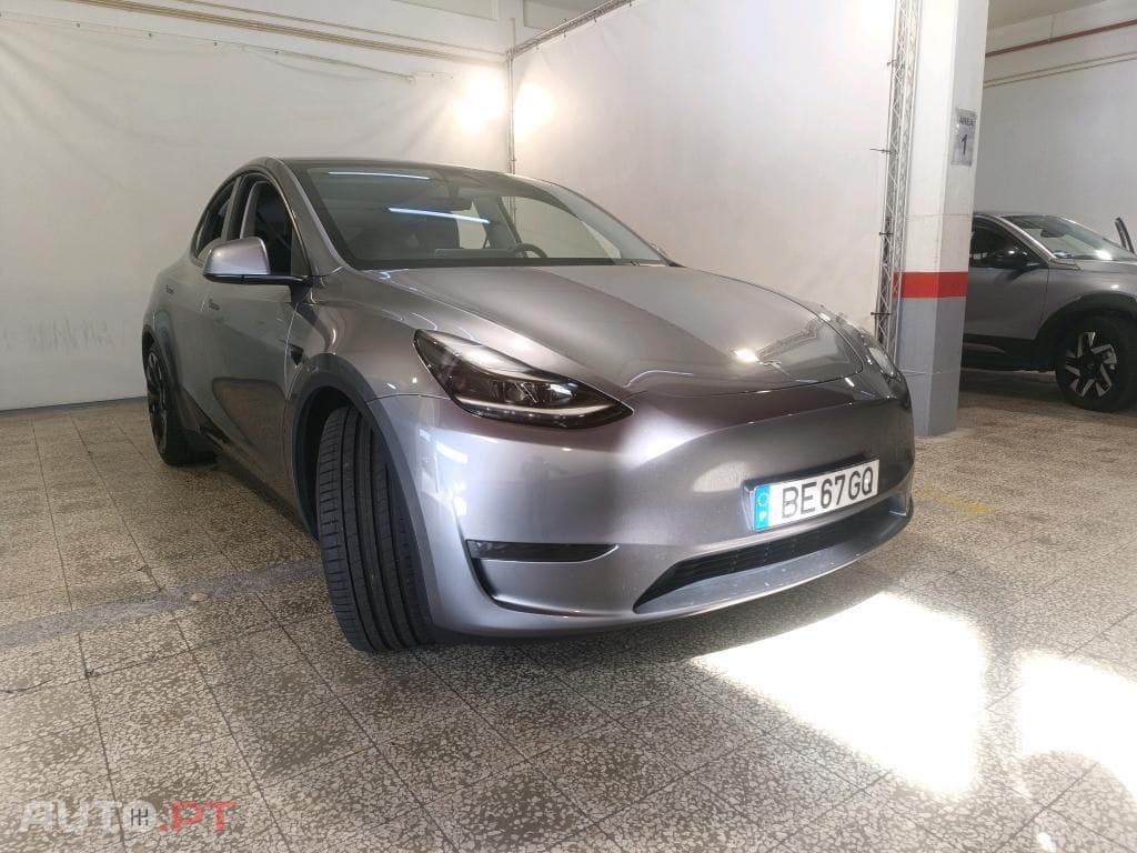 Tesla Model Y Performance Tração Integral