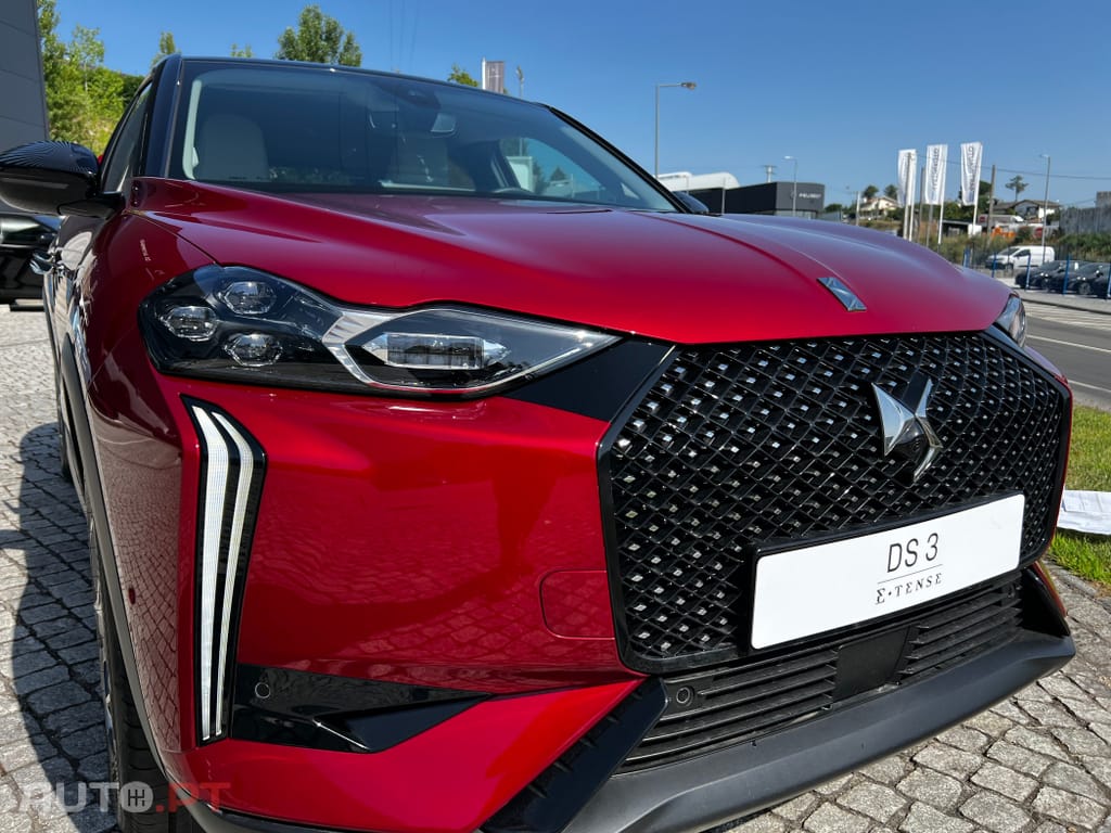 DS DS3 E-Tense Esprit de Voyage