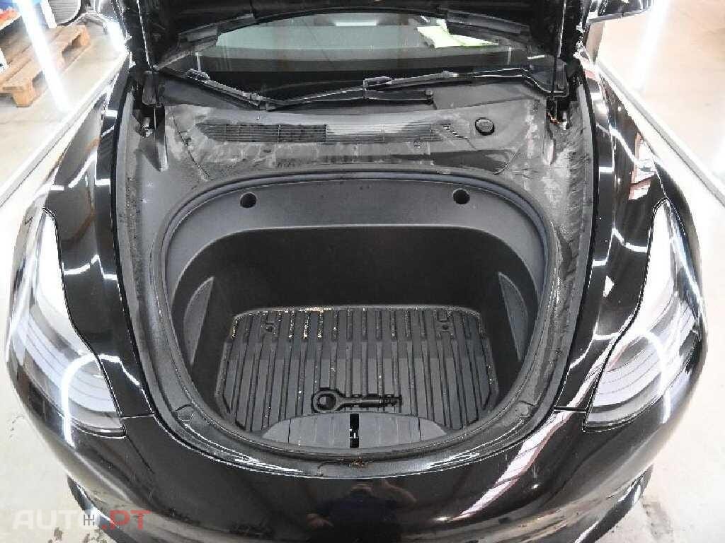 Tesla Model 3 Long Range Tração Integral