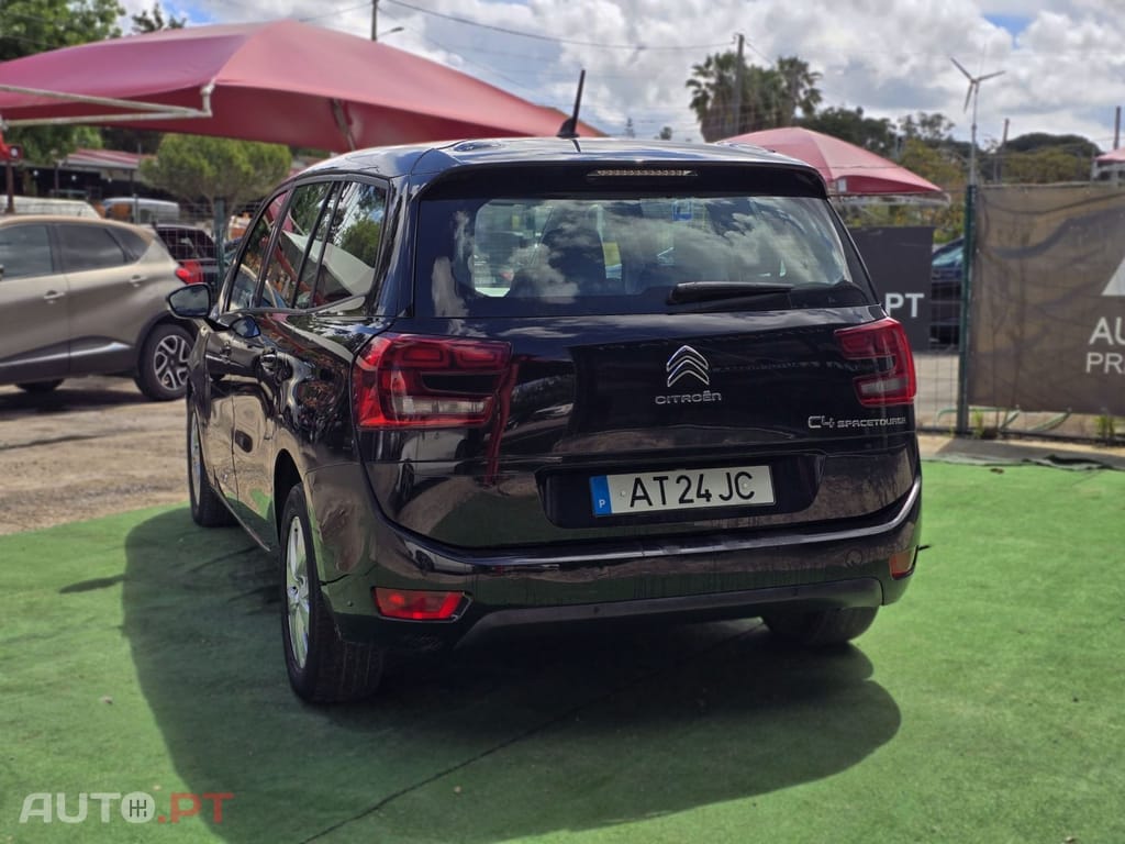 Citroen C4 SpaceTourer 1.5 BlueHDi Shine EAT8