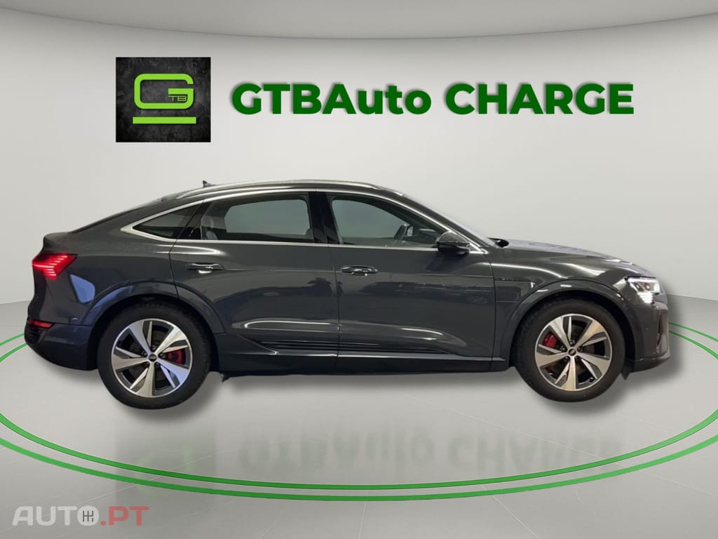 Audi Q8 E-Tron I.V.A DEDUTIVEL 50 quattro 