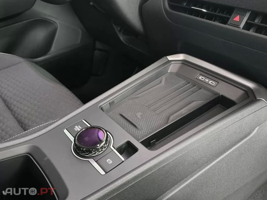 Volkswagen T-Roc 1.5 eTSI Trend DSG