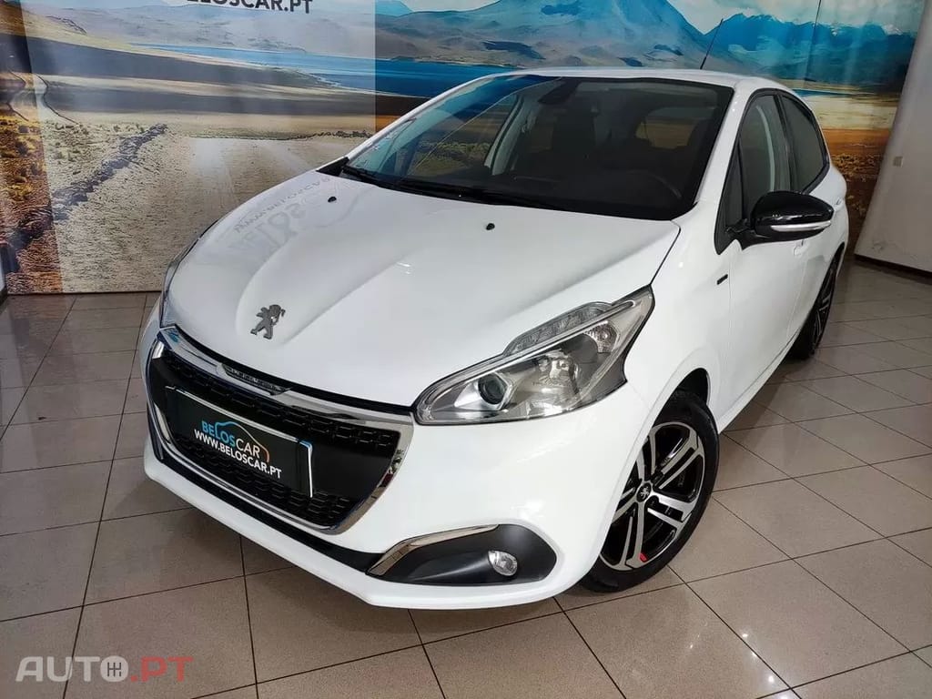 Peugeot 208  Puretech 82 Stop Start Signature
