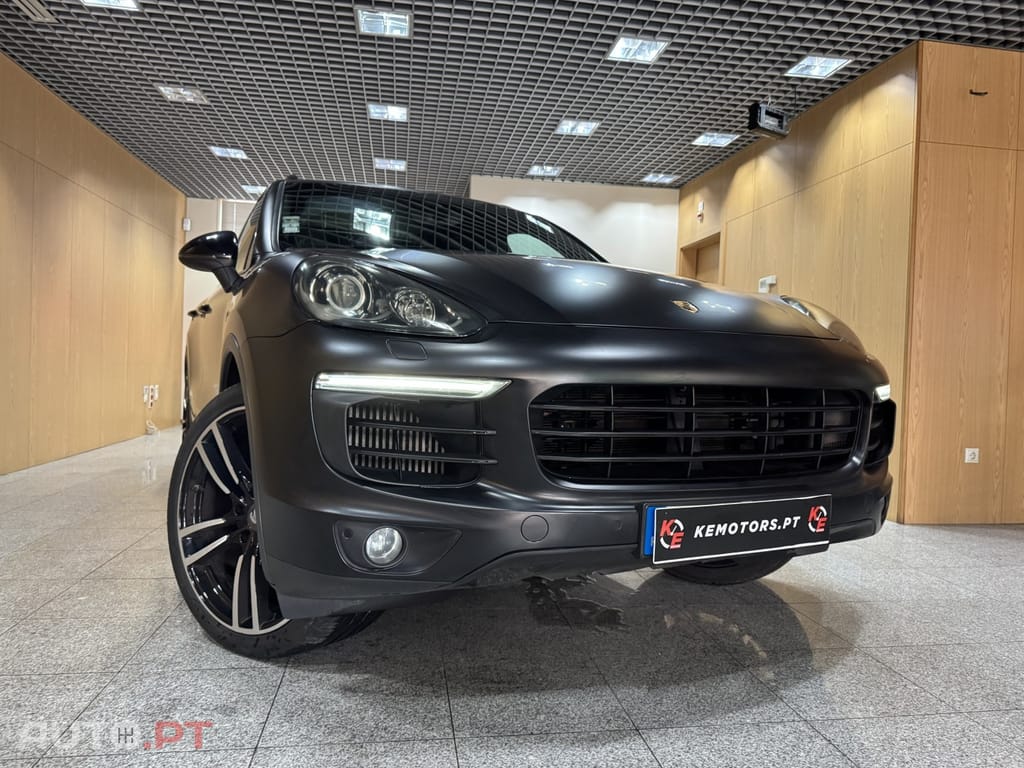 Porsche Cayenne Platinum Edition