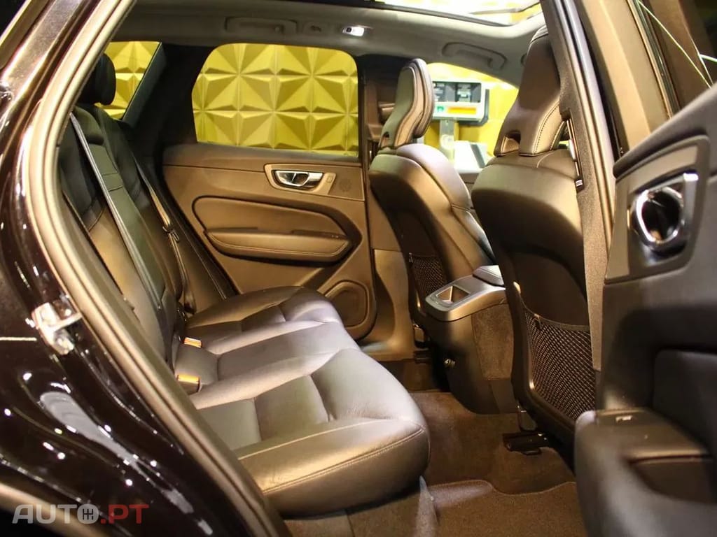 Volvo XC60 D4 Geartronic Momentum