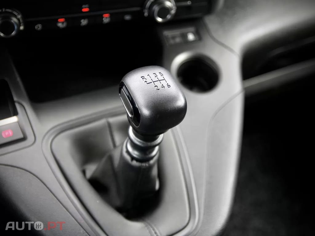 Toyota Proace City Proace City 1.5D L1 Comfort IVA DEDUTÍVEL