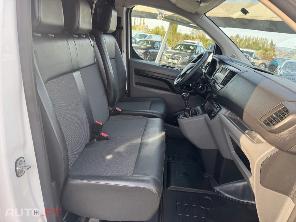 Peugeot Expert 1.5 BlueHDi L1H1